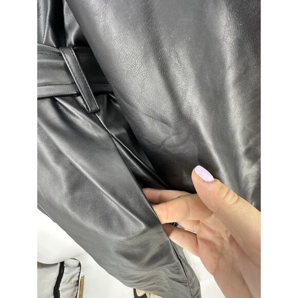 Evereve Medium Women Black Vegan Faux Leather Button Up Midi Dress Trench CLT - Picture 7 of 14